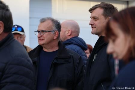 Javno pismo ministrici za zdravje in miren shod v podporo zoper ukinitvi Nujne medicinske pomoči Kamnik (14)